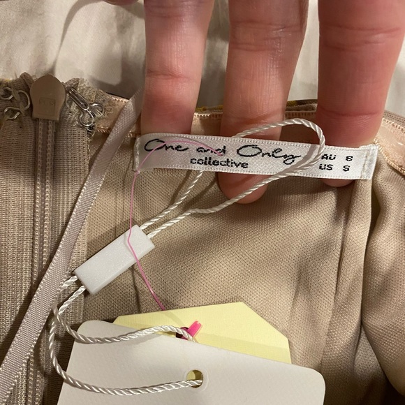 NWT Floral Mini Dress - Picture 7 of 7